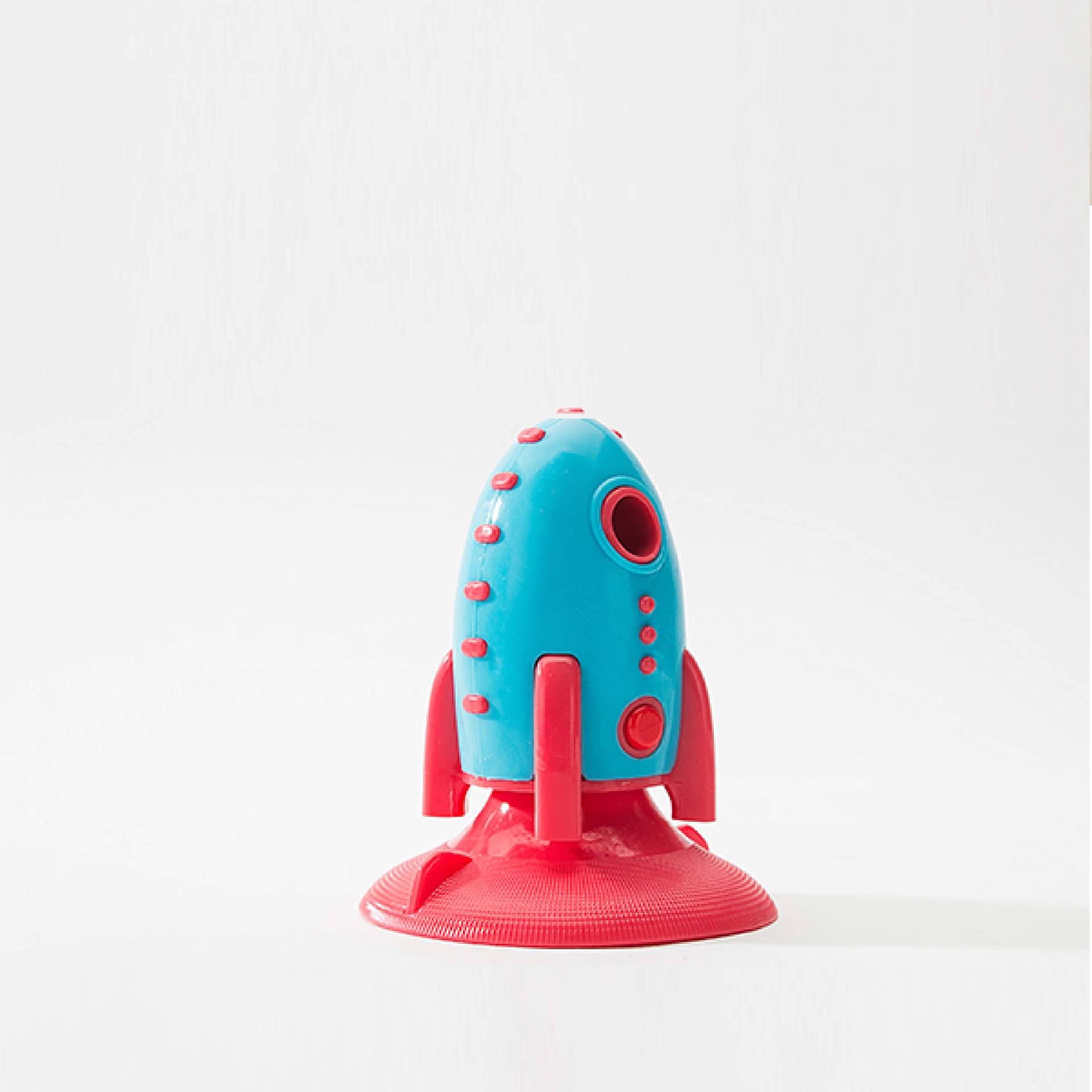 Bite-Resistant Pet Toy Food-Dispensing Chew Toy